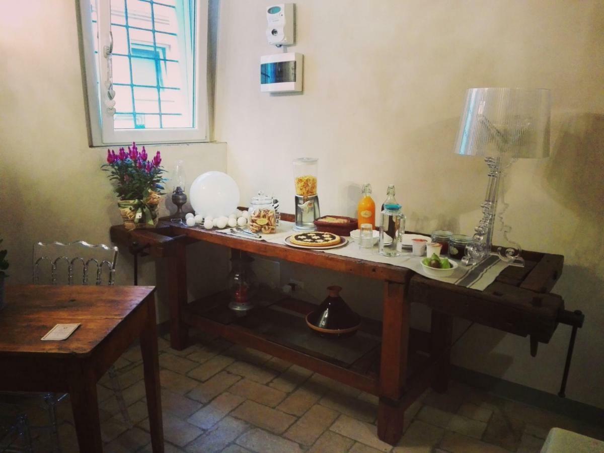 Tambien B&B Pesaro Buitenkant foto