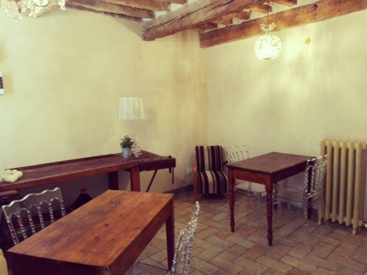 Tambien B&B Pesaro Buitenkant foto