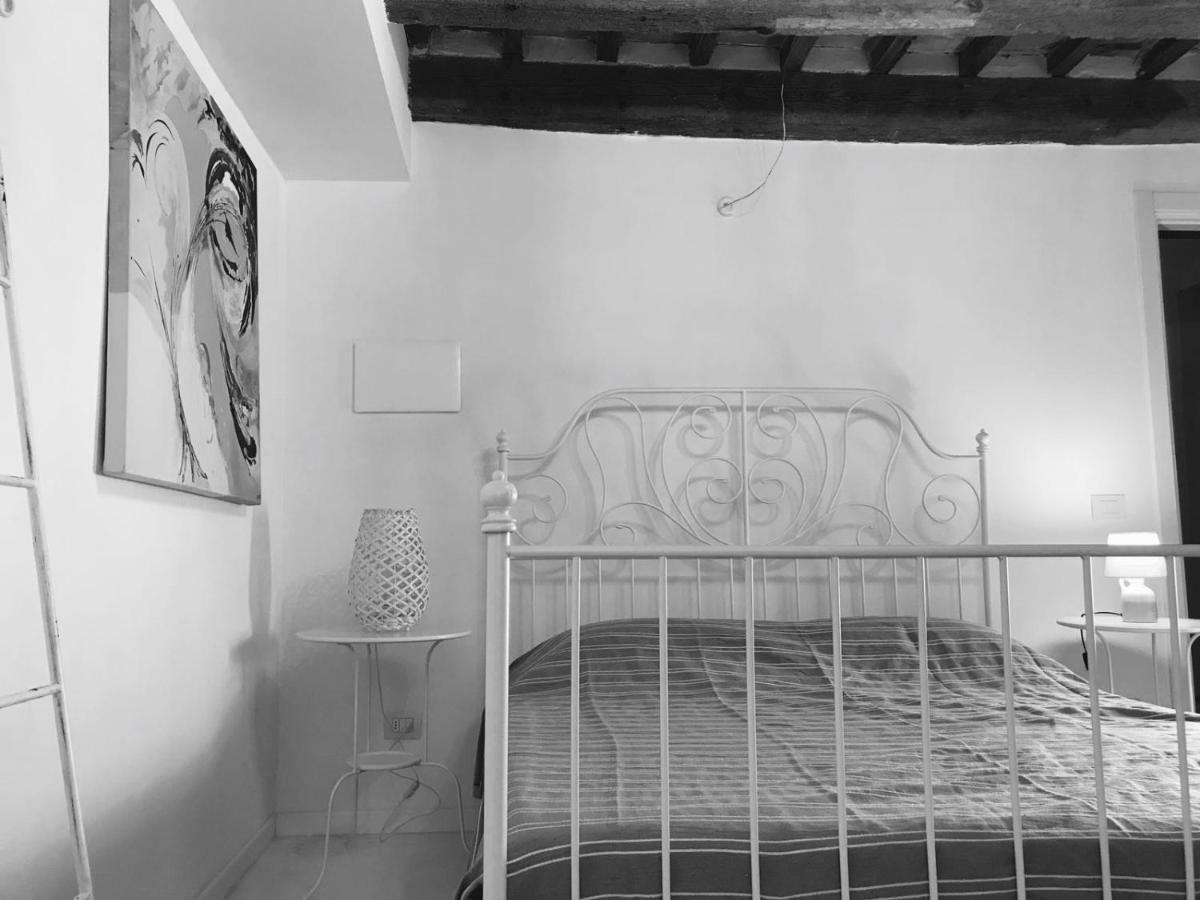 Tambien B&B Pesaro Buitenkant foto